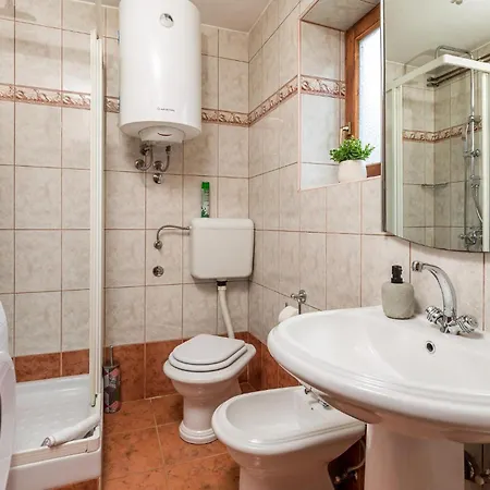 Awesome In With Kitchen * Stari Laz