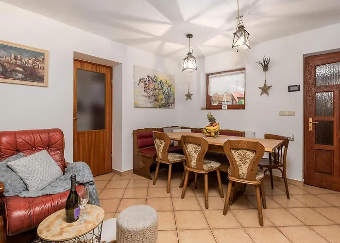 Awesome In With Kitchen Case de vacanță *