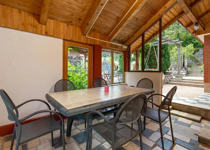 Case de vacanță Awesome In With Kitchen *